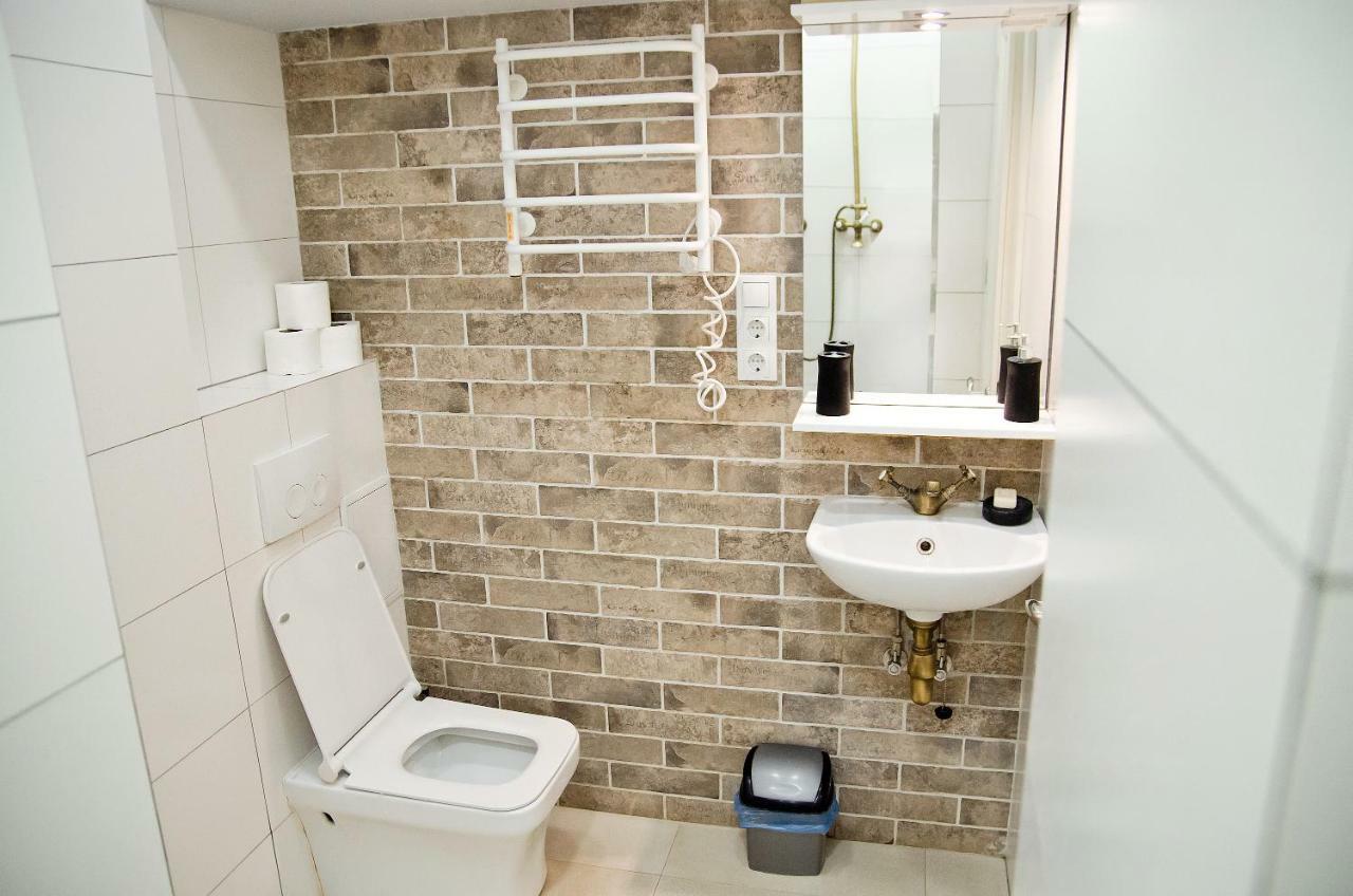 Deluxe Appartment In The City Center Lviv Exteriör bild